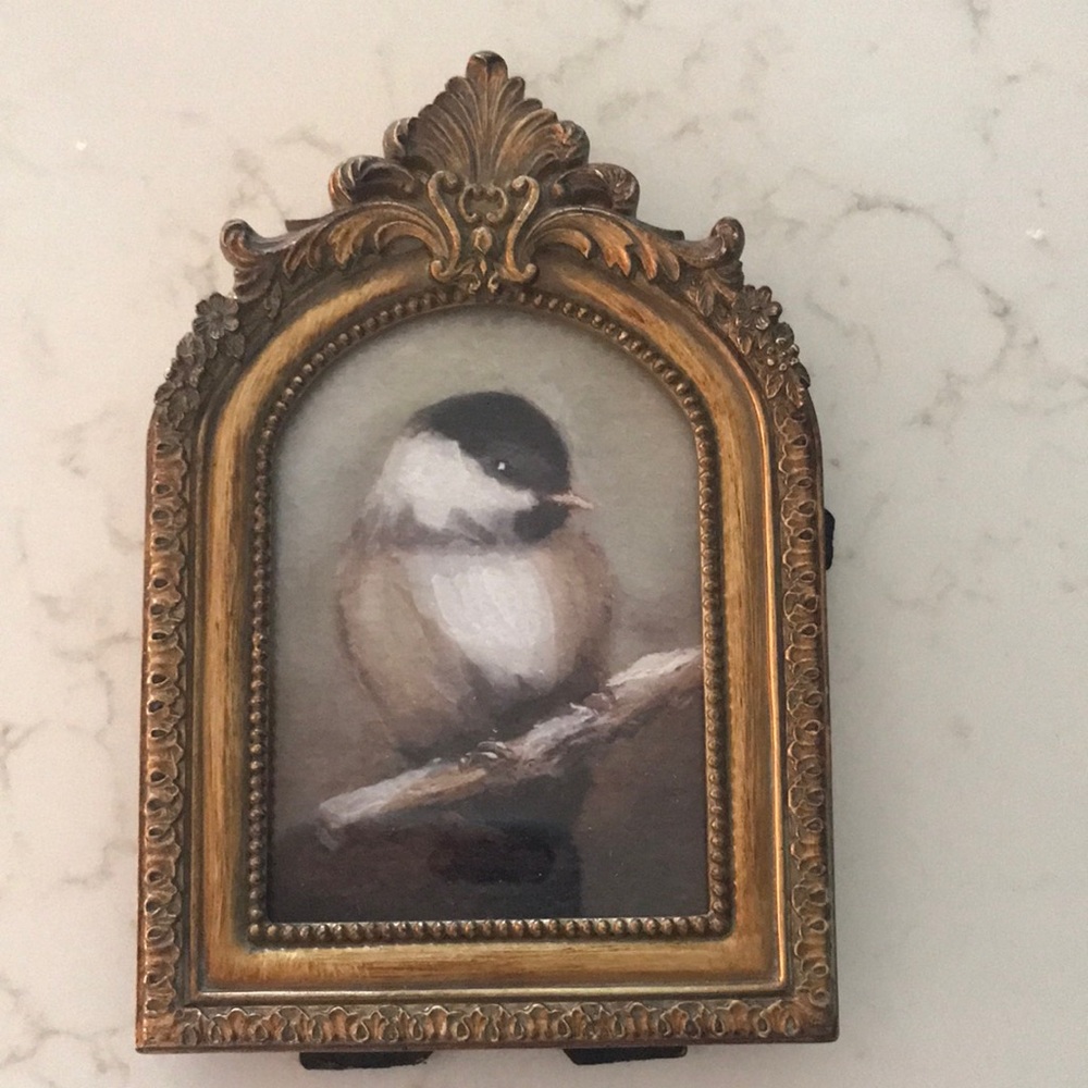 Ornate small Vintage-Inspired Gold Frame Bird Portrait 3.5”x5”